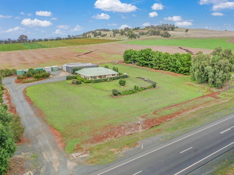 1932 Bendigo-Murchison Road,