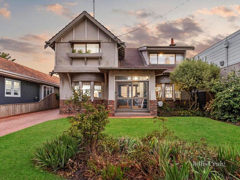 105 Wendouree Parade