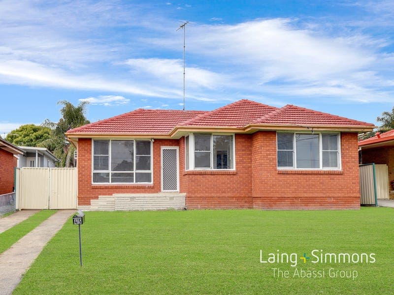 45 Macleay Crescent