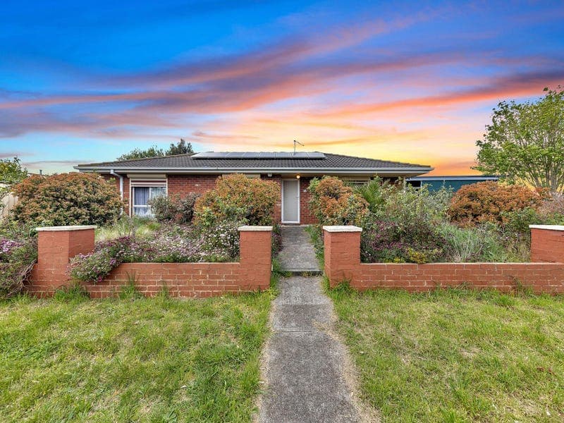 36 Bradman Drive