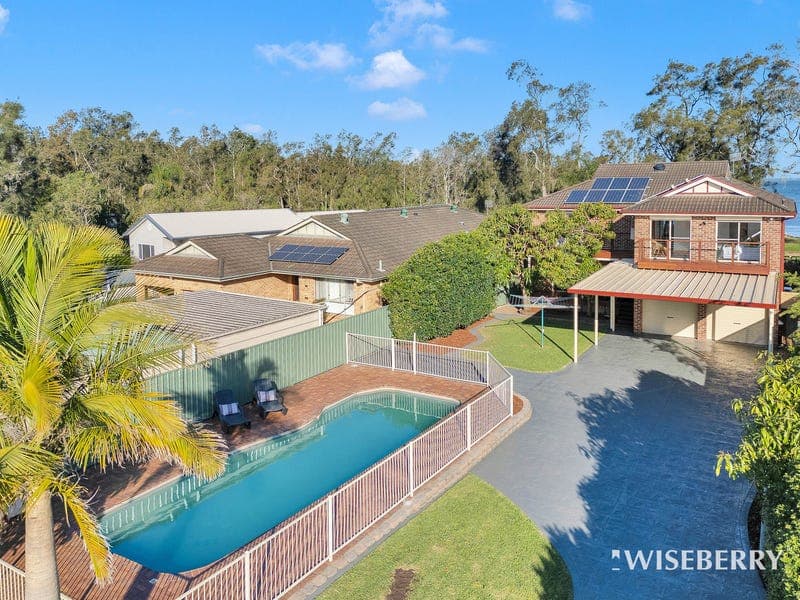 334 Tuggerawong Road