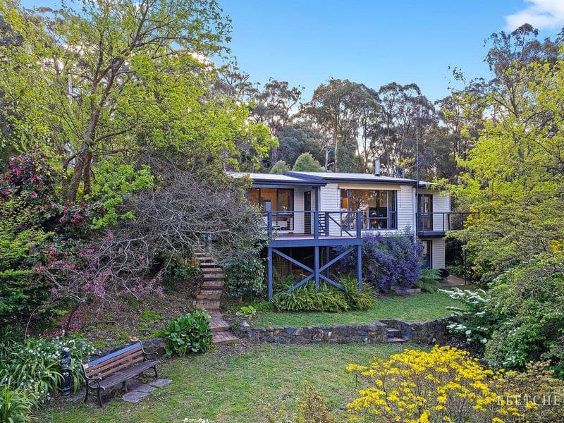 1191 Mount Dandenong Tourist Road