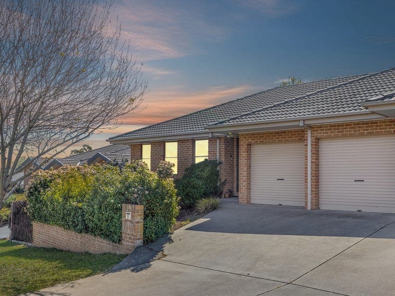 2/39 Tennyson Drive