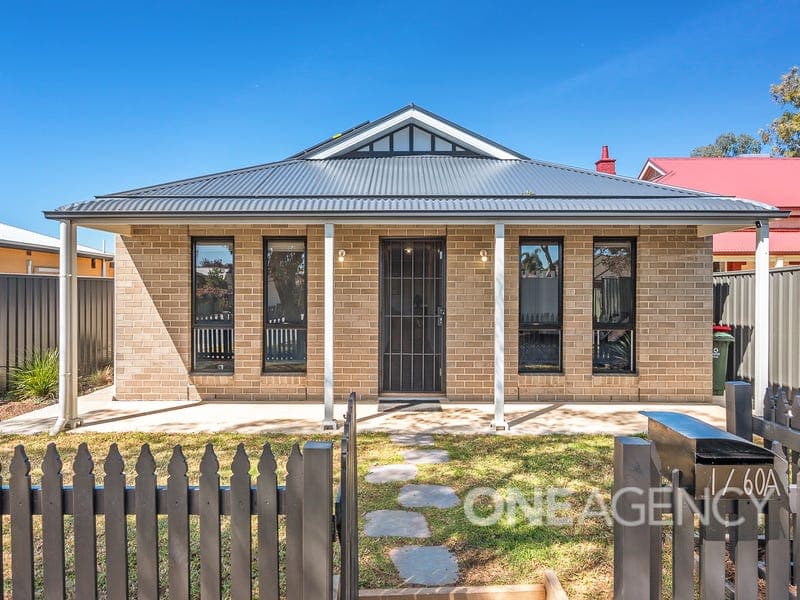 1/60a Hillier Road