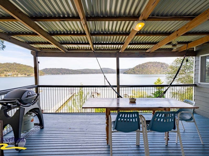 1438 Hawkesbury River