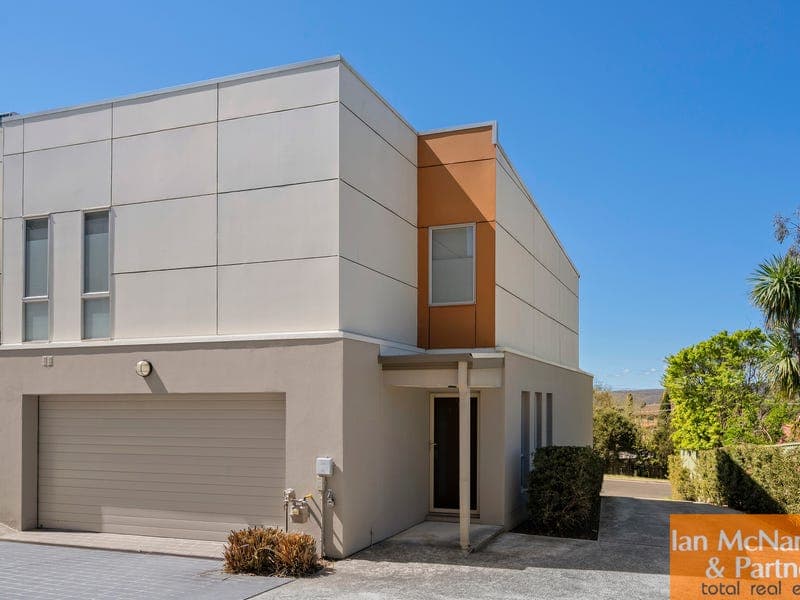 1/4 Cassidy Street