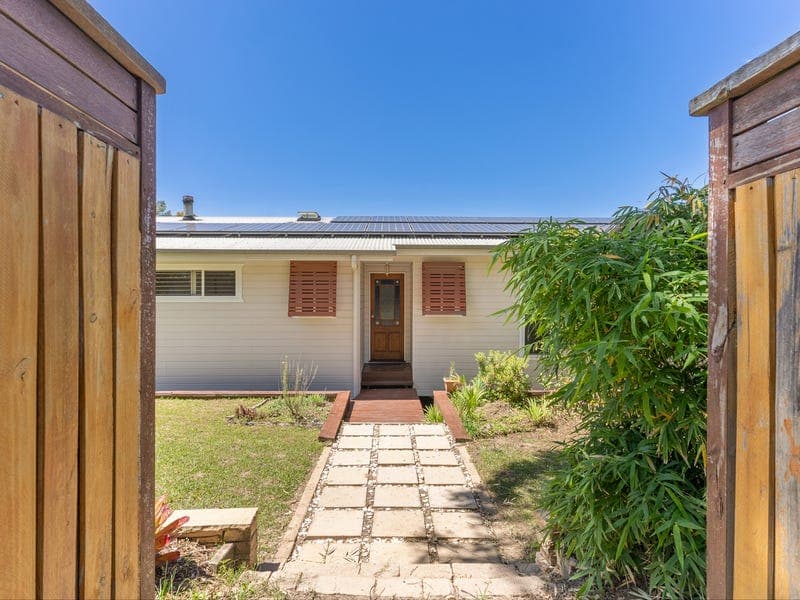 13 Hovea Drive