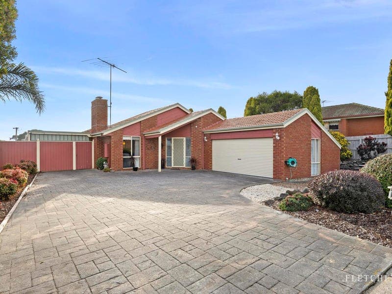 24 Donvale Drive