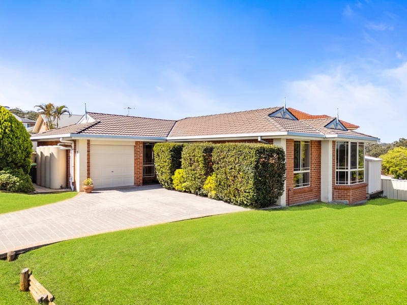 2 Cypress Close